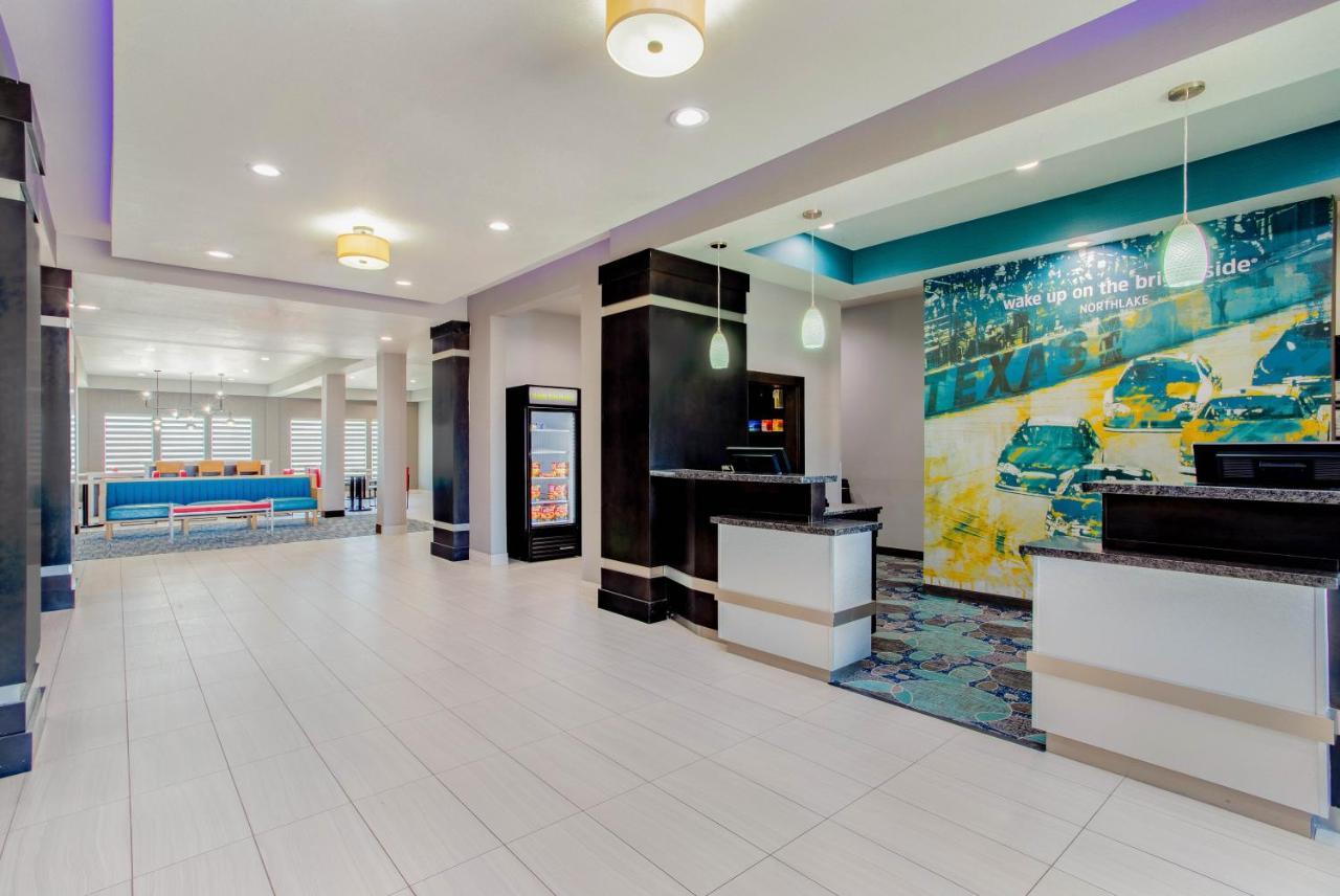 La Quinta Inn & Suites By Wyndham Northlake Ft. Worth Elizabethtown Buitenkant foto