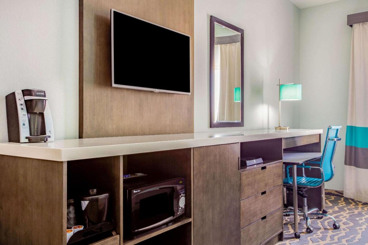 La Quinta Inn & Suites By Wyndham Northlake Ft. Worth Elizabethtown Buitenkant foto