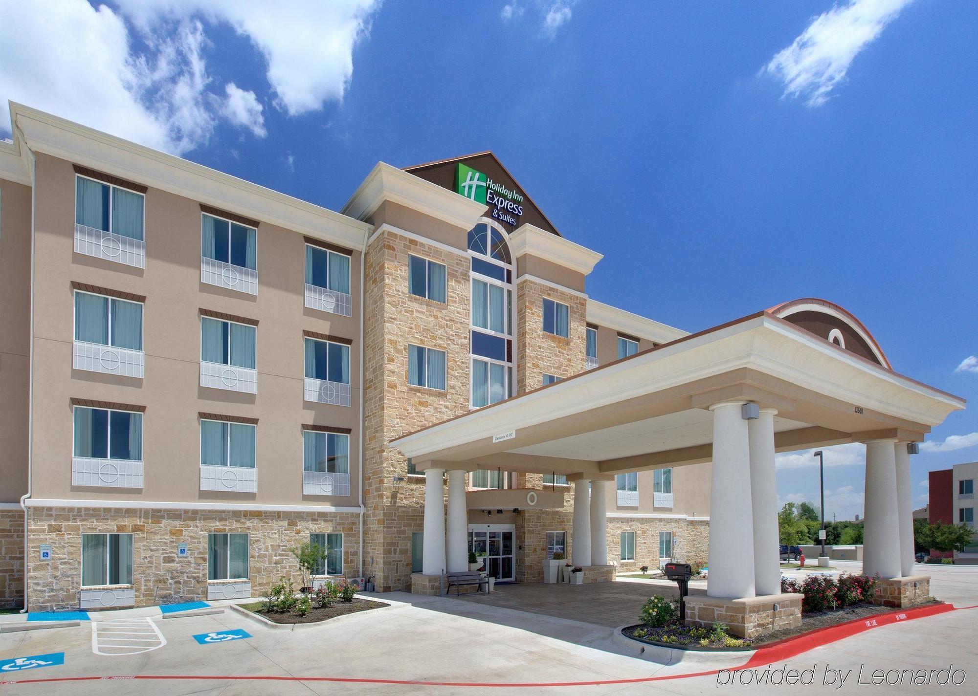 La Quinta Inn & Suites By Wyndham Northlake Ft. Worth Elizabethtown Buitenkant foto